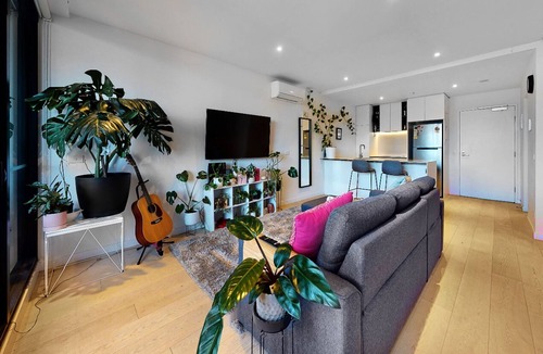 Moonee Ponds Apartment | Melbourne Mini Escape with Aesthetic Touches