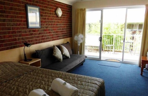 Merimbula Hotel | Merimbula Gardens Motel