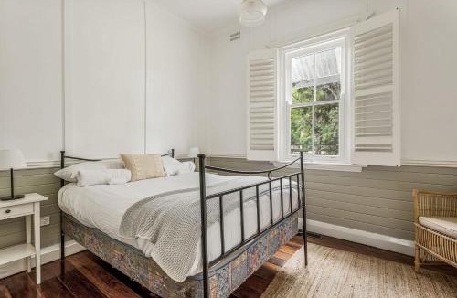 Meroo Meadow House | Meroo Meadow Magic Charming Cottage Retreat