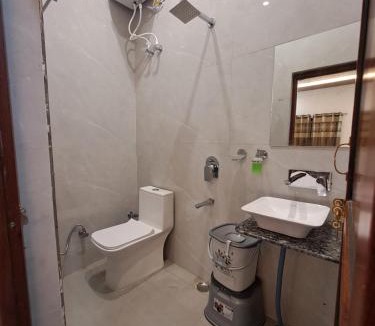 Faizabad Bed & Breakfast | MG Stay AYODHYA
