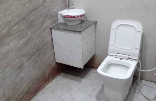 Rehli Hotel | Midway Treat Gopalpura