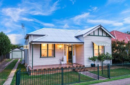 Cessnock House | Mildas Cottage Hunter Valley