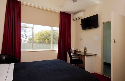 Whyalla Hotel | Mirambeena Motel