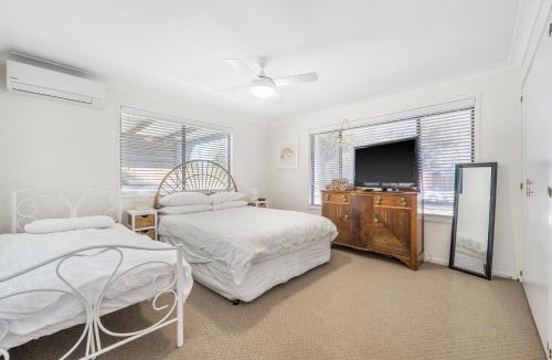 Lake Cathie House | Mirrabooka