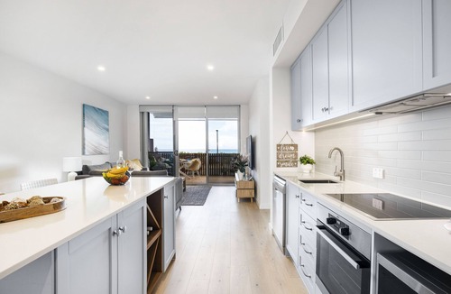 Moana Apartment | Moana Beach, Seafront Apartment