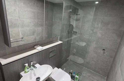 Lidcombe Apartment | Modern 2-Bedroom Apartment Near Olympic Park – Ideal for Families & Short Stays