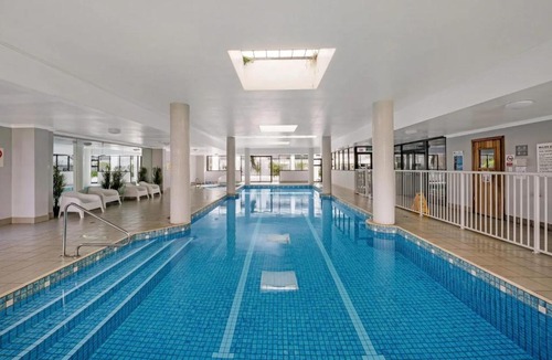 Ultimo Apartment | Modern 2BR Apt with Parking Walk to ICC & CBD & Darling Harbour & Chinatown