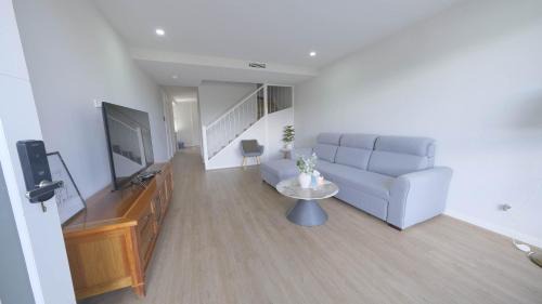 Box Hill House | Modern 4 Bedroom House in Box Hill