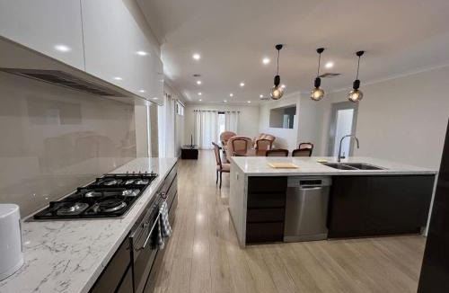 Burnside House | Modern Burnside Family Retreat in Modeina Estate