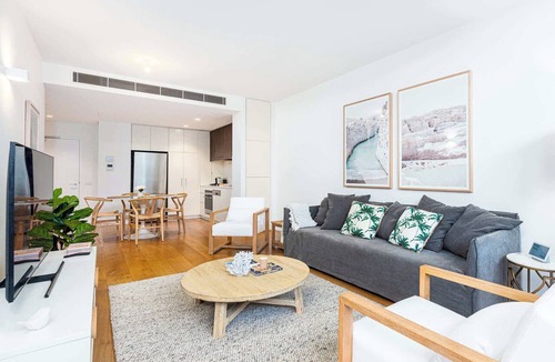 Kensington Apartment | Modern Living Close to Centennial Park