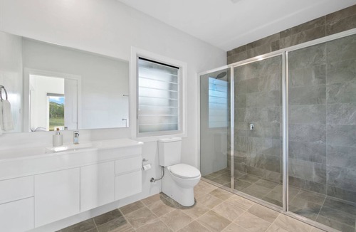 Lovedale Apartment | Molly Morgan Vineyard Villa Semillon Weekend Getaway for Two