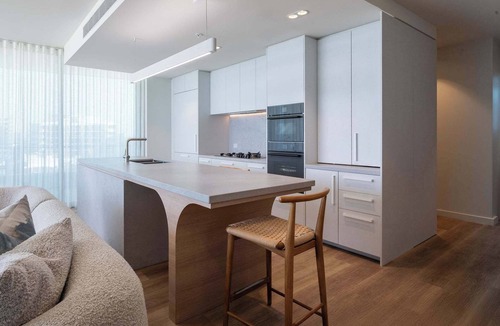 Coolangatta Apartment | Monet by Khove