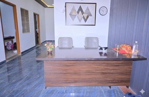 Faizabad Hotel | Monishka PALACE Ayodhy