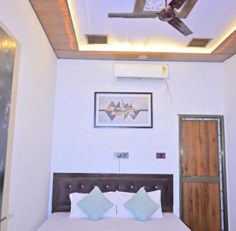 Faizabad House | Monishka PALACE