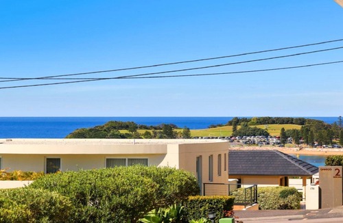 Terrigal Apartment | MOON GLOW| Views, Short walk to beach | Accom Holidays