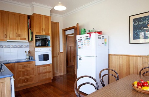 Bermagui House | Moorhead Beach Cottage - Wallaga Lake Rd 60