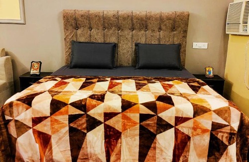 Jabalpur House | MosesVilla