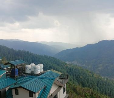 Shimla House | Mountain and peace