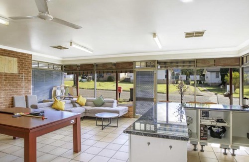 Gloucester House | Mountain Retreat Gloucester
