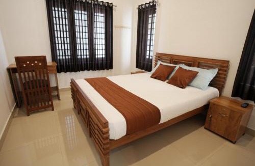 Kumily House | Mountain View Budget Villa Thekkady