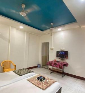 Solapur Cabin | MUKTAI LODGE