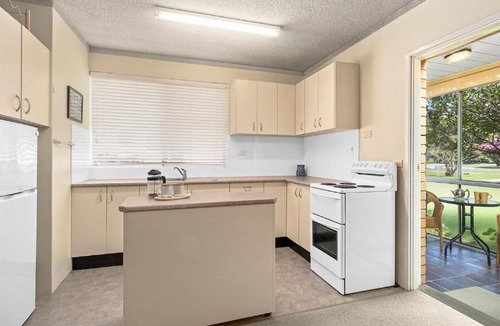 Urunga Apartment | Myee Court