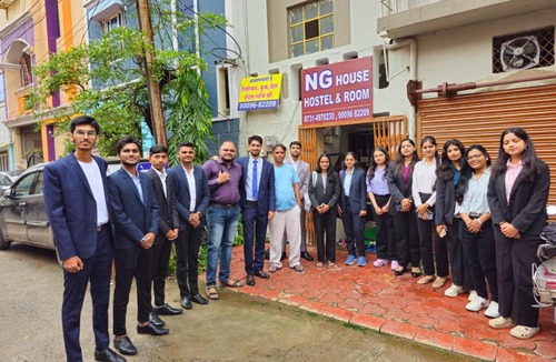 Indore House | Narmada Guest House - AC