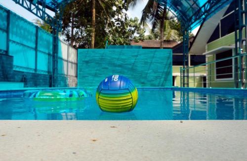 Perintalmanna Villa | Narmada pool villa krishna