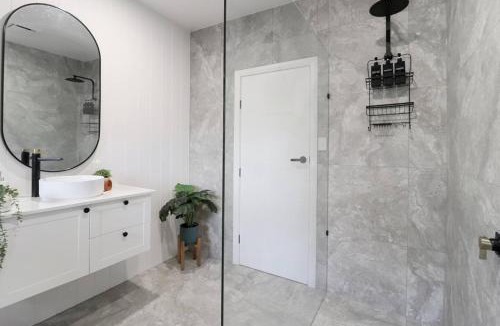 Ourimbah House | Natures Nest