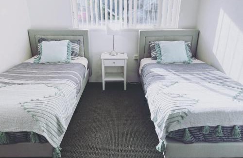 Merimbula Hotel | Nautilus Hamptons Style Luxury Beach Apartment Merimbula