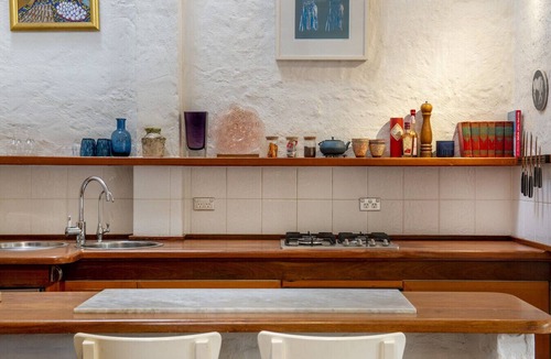 Goolwa House | Nectarine Cottage—A Romantic Goolwa Retreat
