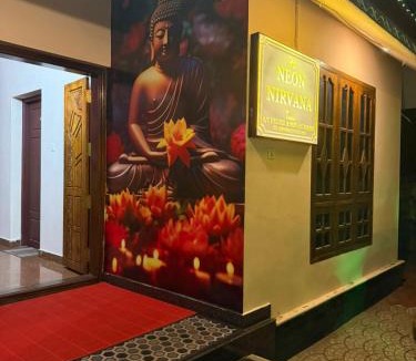 Varkala Hotel | Neon Nirvana