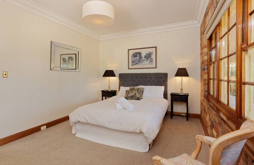 High Range House | Netley Lodge for 10, Southern Highlands