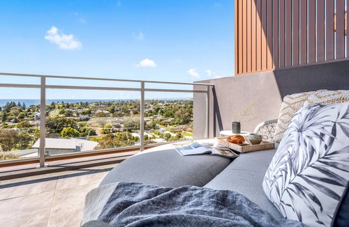 Kiama House | New Whole Home, Beach, Views, Pinball+Arcade