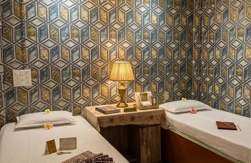 Indore House | NG House