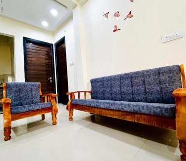Vrindavan Villa | Nidhivan Niwas