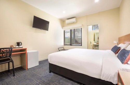 Condell Park Hotel | Nightcap at High Flyer Hotel