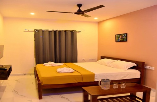 Tindivanam Hotel | Nilton Bay Residency