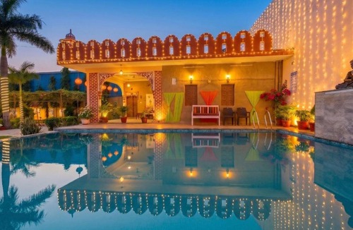 Jaipur Hotel | Nimbal Dhani A Traditional Palace