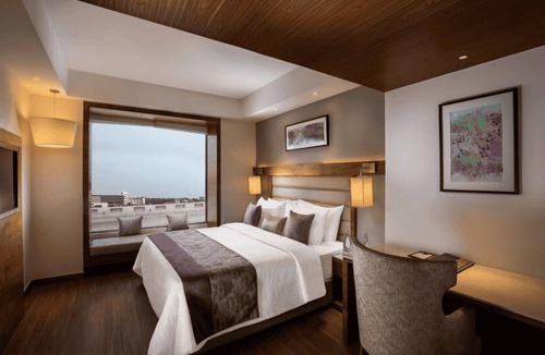 Gorakhpur Hotel | Nirvana Sarovar Portico Gorakhpur