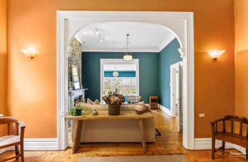 Blackheath House | Norwood Arthouse 7 Bedroom 7 Bathroom