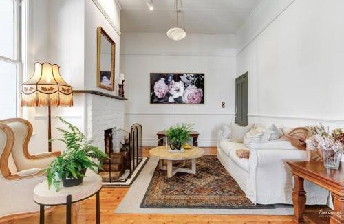 Blackheath House | Norwood Arthouse 7 Bedroom 7 Bathroom
