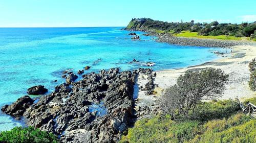 Forster Apartment | Ocean Crest On Pebbly - Traveller's Choice Winner!