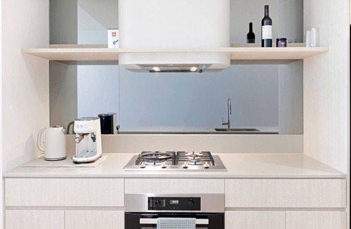 Mermaid Beach Apartment | Ocean Views - Luxe 2BR. Mermaid Beach