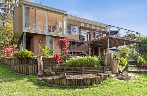 Rosedale House | Ocean Views Over Rosedale Beach