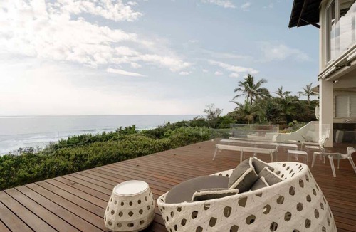 Sunshine Beach House | Oceanfront Retreat on Belmore