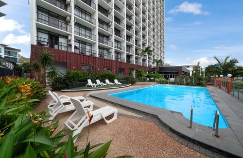 North Ward Apartment | Oceanfront Strand Escape Stunning views pool