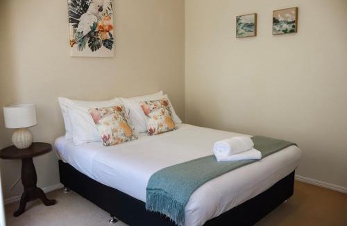 Yamba House | Oceania Cottage- Stone Real Estate Yamba