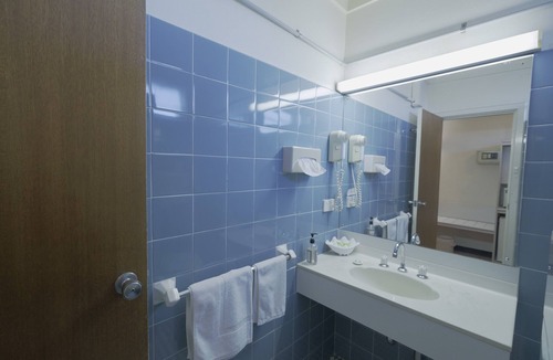 Queanbeyan Hotel | Olympia Motel
