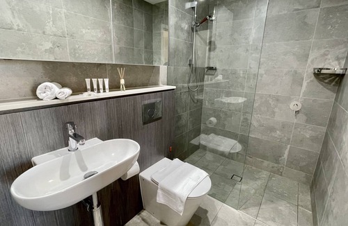 Sydney Olympic Park Apartment | Olympic Park Delight ★ Parking ★ Pool ★ Homebush Location